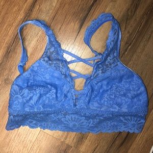 PINK Victoria’s Secret bralette